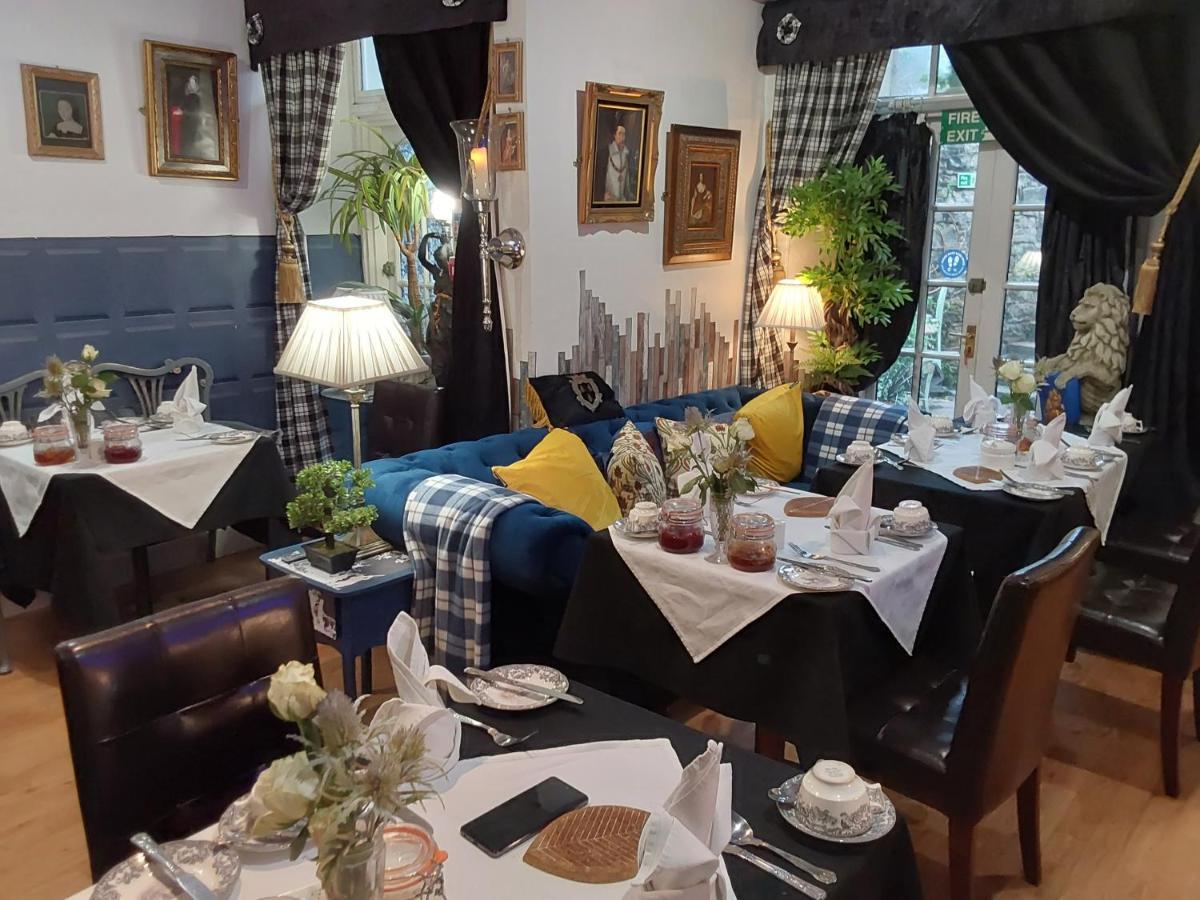 East Claremont Guest House เอดินบะระ ภายนอก รูปภาพ